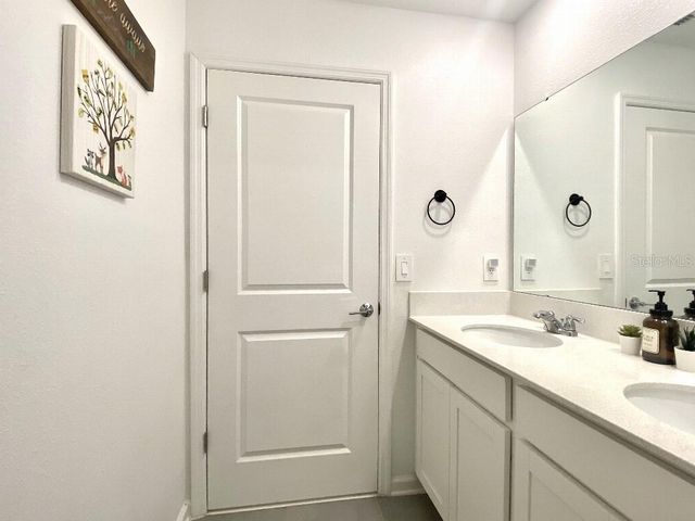 5511 BRAKEN FERN WAY, Leesburg, FL 34748