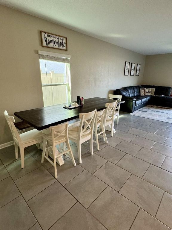 Image 8 of property listing at 5511 BRAKEN FERN WAY, Leesburg, FL 34748