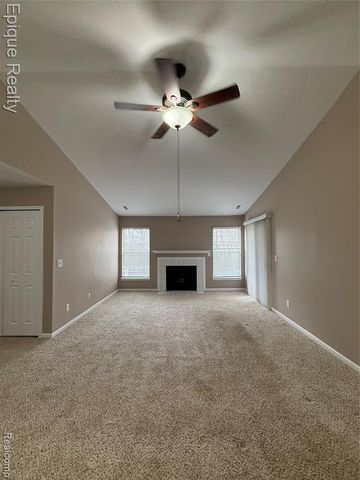 56487 Scotland Boulevard, Utica, MI 48316