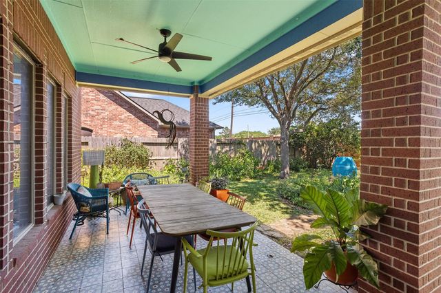3311 Creek Gate Drive, League City, TX 77573
