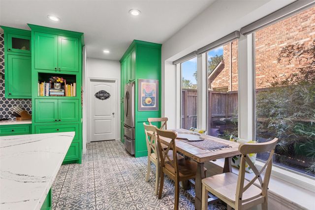 3311 Creek Gate Drive, League City, TX 77573