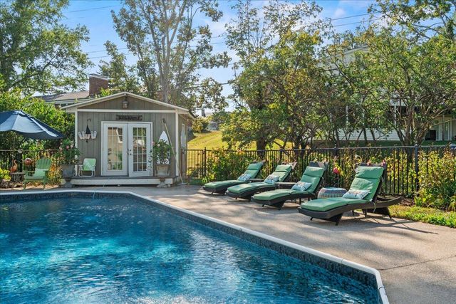 129 Lana Lane, Winchester, KY 40391