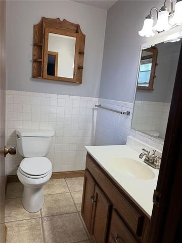 3615 Doniphan Avenue, St Joseph, MO 64507