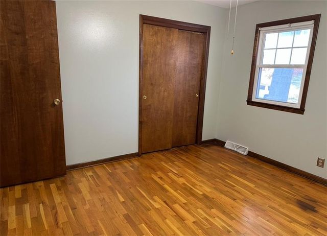 3615 Doniphan Avenue, St Joseph, MO 64507