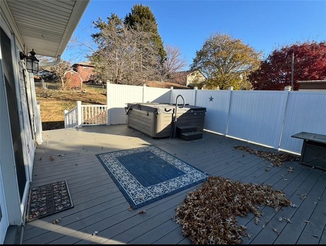 3615 Doniphan Avenue, St Joseph, MO 64507