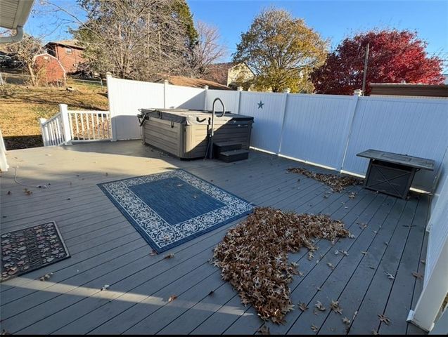 3615 Doniphan Avenue, St Joseph, MO 64507