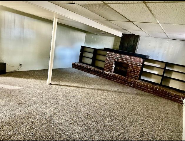 3615 Doniphan Avenue, St Joseph, MO 64507