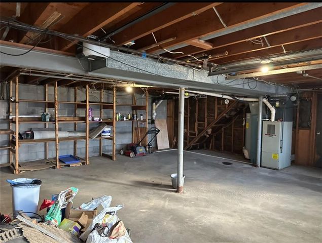 3615 Doniphan Avenue, St Joseph, MO 64507