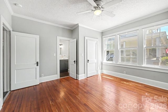 503 E Broad Street, Statesville, NC 28677