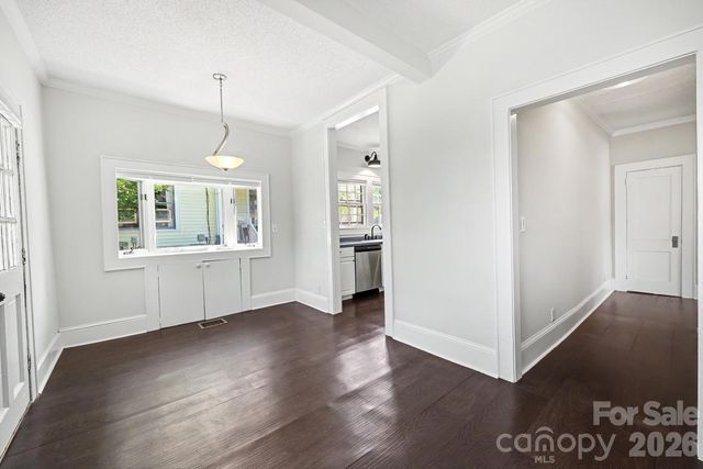 503 E Broad Street, Statesville, NC 28677