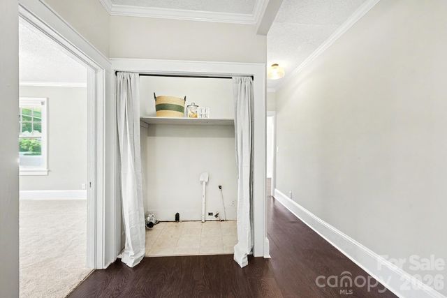 503 E Broad Street, Statesville, NC 28677