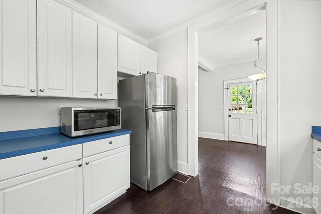 503 E Broad Street, Statesville, NC 28677