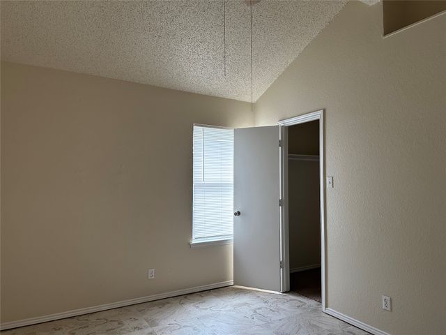 7629 Misty Ridge Drive N, Fort Worth, TX 76137