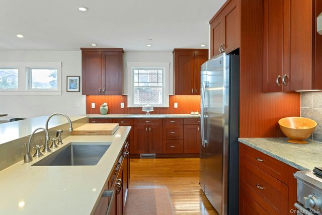 25 Hudson Avenue, Irvington, NY 10533