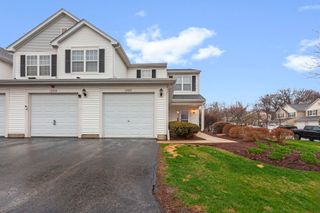 1280 Brookdale Drive, Carpentersville, IL 60110