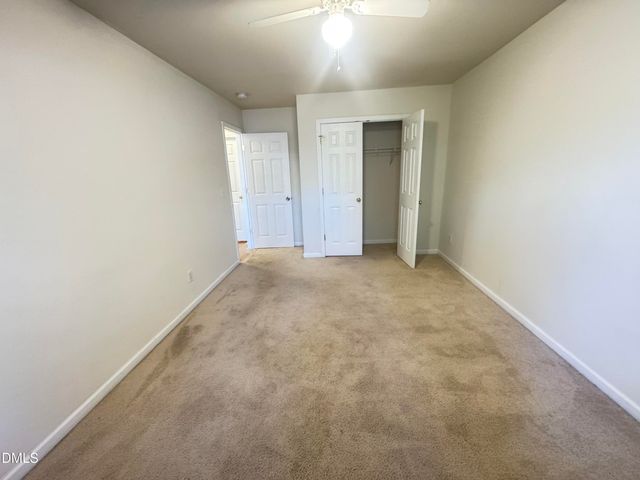 608 Carlton Commons Lane, Cary, NC 27519