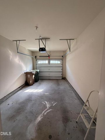 608 Carlton Commons Lane, Cary, NC 27519