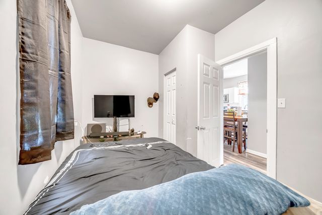 11711 S Indiana Avenue, Chicago, IL 60628