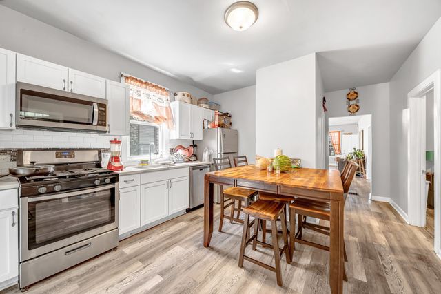 11711 S Indiana Avenue, Chicago, IL 60628