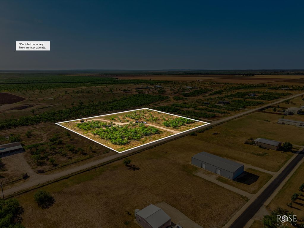Image 5 of property listing at 8338 Rychlik Ranch Road, San Angelo, TX 76904