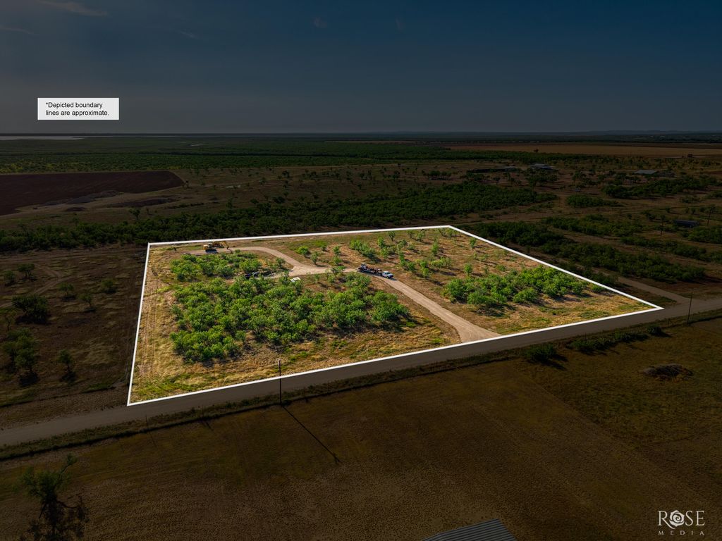 Image 7 of property listing at 8338 Rychlik Ranch Road, San Angelo, TX 76904