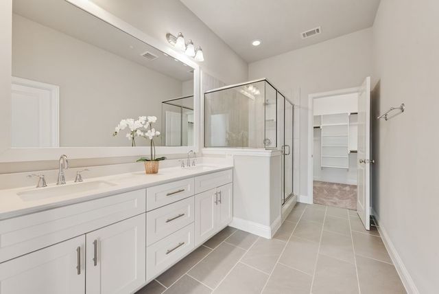 281 Scotia Street, Lewisville, TX 75056