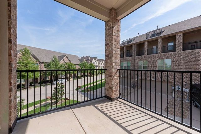 281 Scotia Street, Lewisville, TX 75056