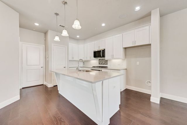 281 Scotia Street, Lewisville, TX 75056