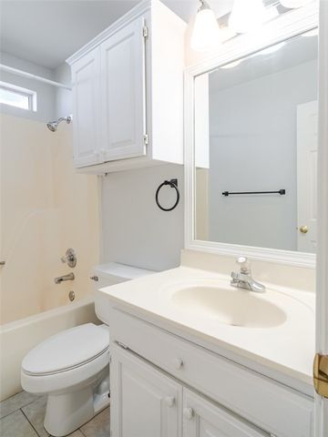 2802 W Sunset Drive, Rogers, AR 72756