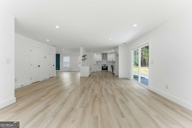 4067 Rosebud Park Drive, Snellville, GA 30039