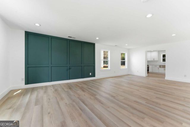 4067 Rosebud Park Drive, Snellville, GA 30039