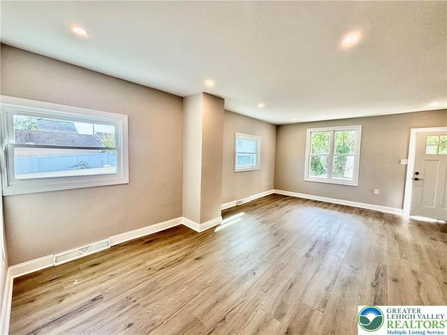 520 Pulaski Street, Bethlehem City, PA 18018