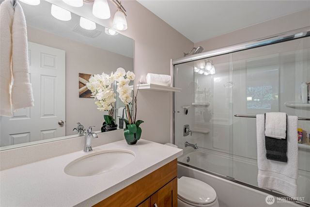 3401 79th Avenue SE, Mercer Island, WA 98040