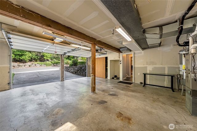 3401 79th Avenue SE, Mercer Island, WA 98040
