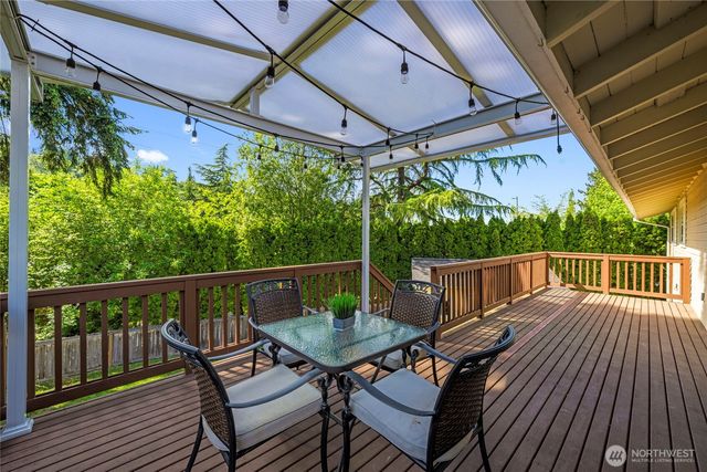 3401 79th Avenue SE, Mercer Island, WA 98040