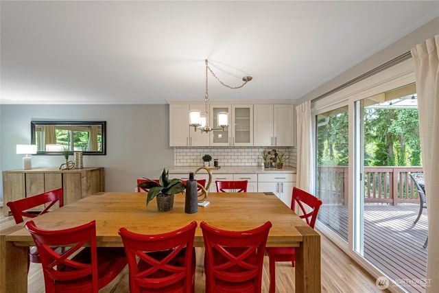 3401 79th Avenue SE, Mercer Island, WA 98040