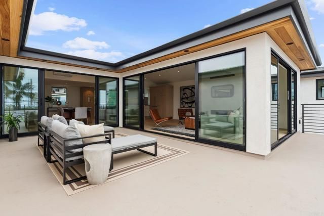 2052 Montgomery Avenue, Cardiff By The Sea (encinitas), CA 92007