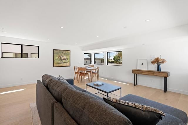 2052 Montgomery Avenue, Cardiff By The Sea (encinitas), CA 92007