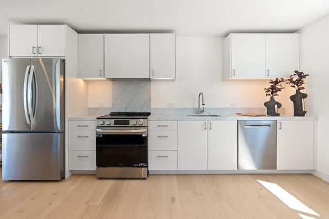 2052 Montgomery Avenue, Cardiff By The Sea (encinitas), CA 92007