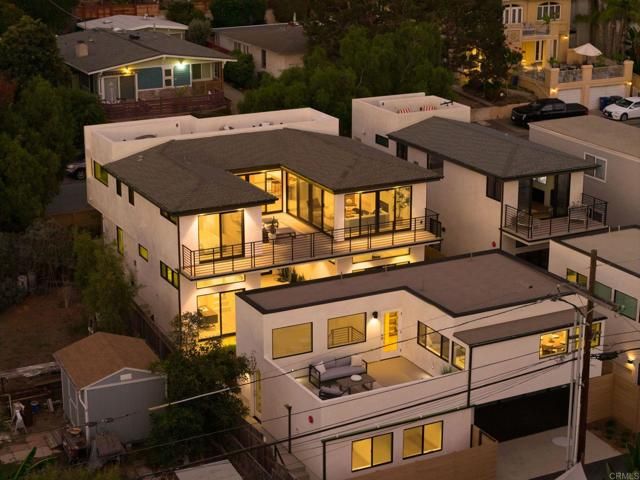 2052 Montgomery Avenue, Cardiff By The Sea (encinitas), CA 92007