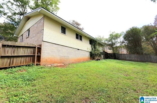 302 BROOKVIEW DRIVE, Talladega, AL 35160