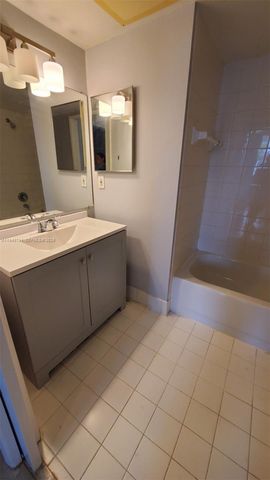 7888 Sonoma Springs Circle 106, Lake Worth, FL 33463