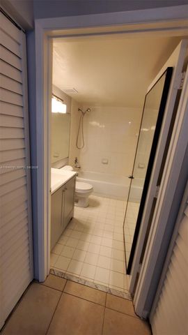 7888 Sonoma Springs Circle 106, Lake Worth, FL 33463