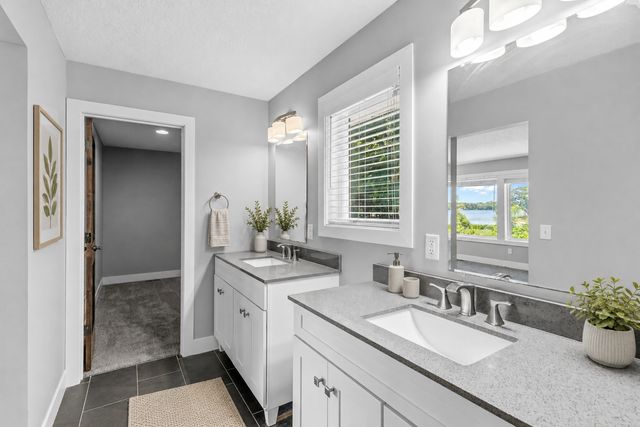 4540 Enchanted Point, Mound, MN 55364