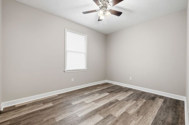 902 Forest Loop Rd., Conway, SC 29527