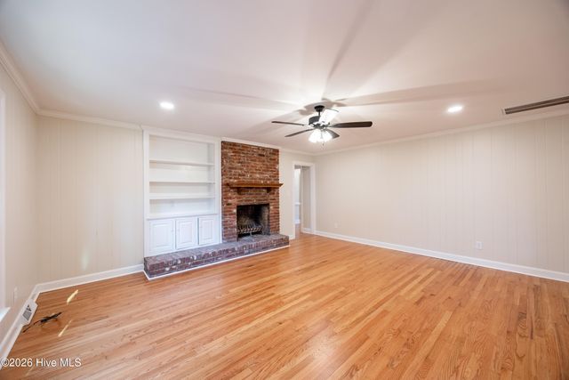 2103 Somerset Drive N, Wilson, NC 27893