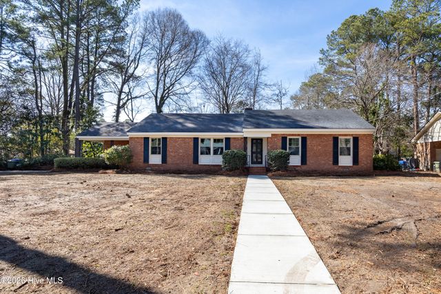 2103 Somerset Drive N, Wilson, NC 27893