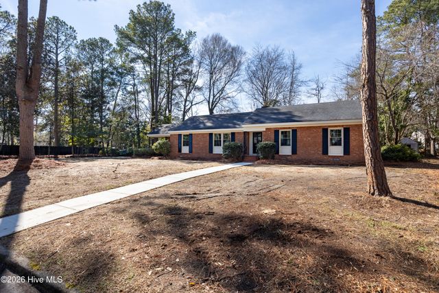 2103 Somerset Drive N, Wilson, NC 27893