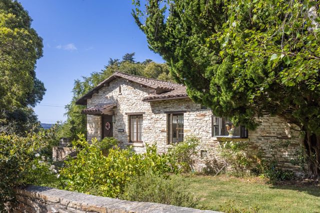 25286 Hatton Road, Carmel, CA 93923