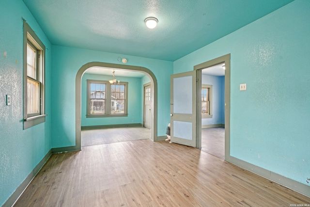 2918 W Martin, San Antonio, TX 78207